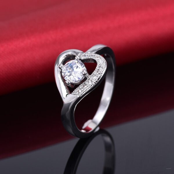 European and American ornaments inlaid with AAA high grade zircon heart rings - Image 2